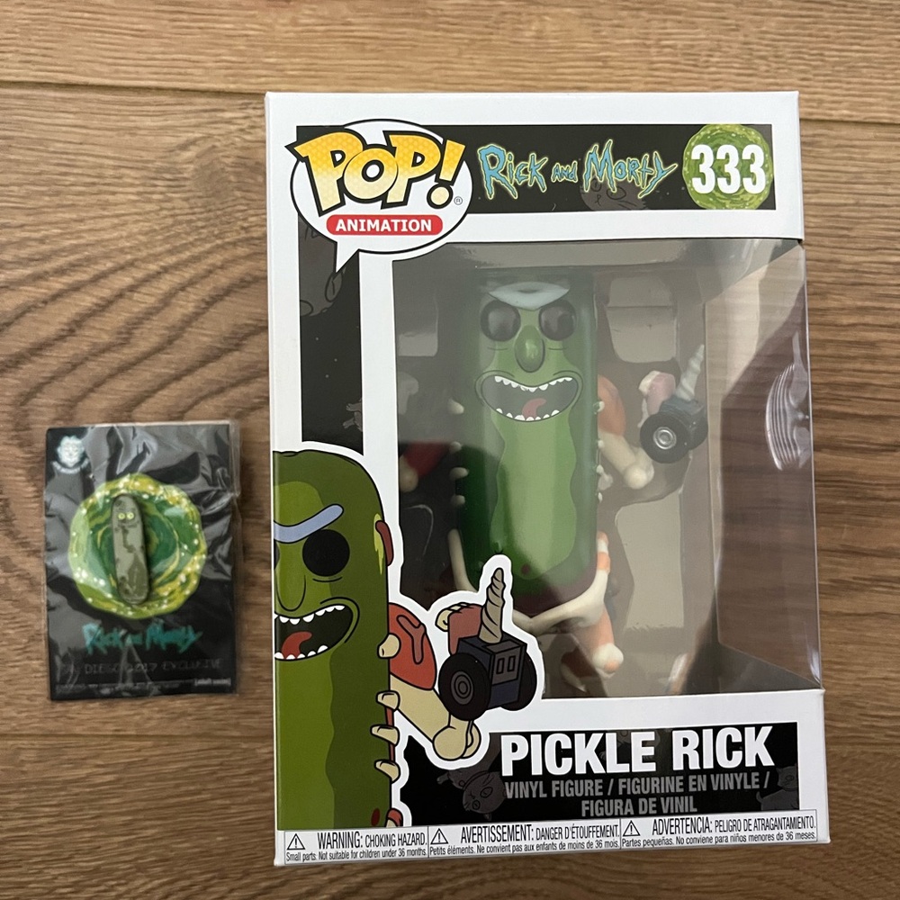 Funko Pop Rick and Morty Pickle Rick 333 with Exclusive pin